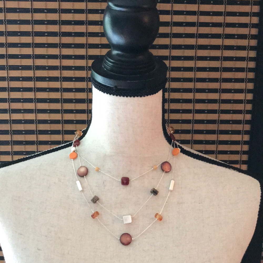 Women’s necklace